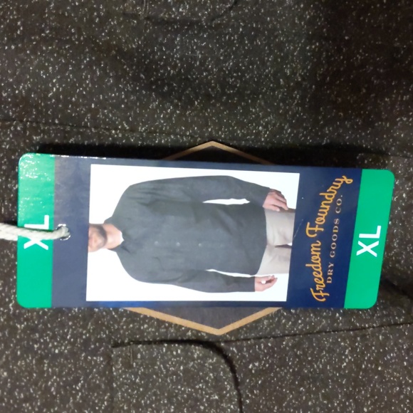 Freedom Foundry Men's Thick Button Down Shirt, XL - Picture 6 of 6